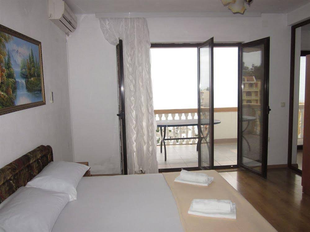 Фото Adriatic Apartments