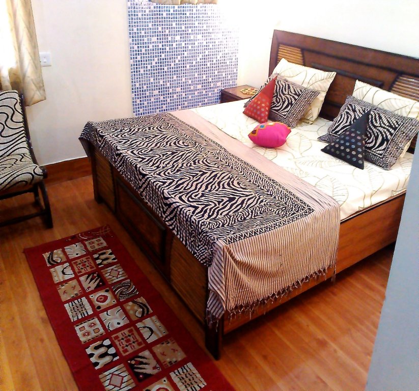 Фото Hotel Pathik