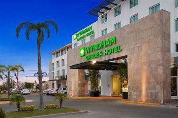 Hotel Wyndham Garden Hotel Irapuato, Irapuato, photo
