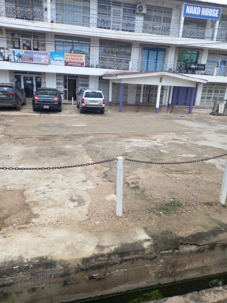 Business consulting Mikam, Accra, photo