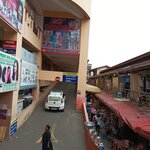 Makola Market (Independence Avenue, 1), centro comercial