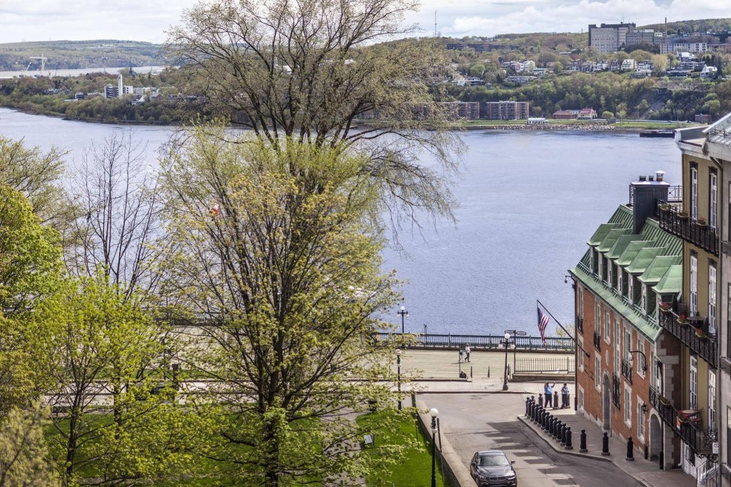 Фото Hotel Chateau Bellevue