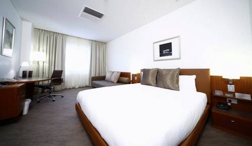 Фото Novotel Canberra