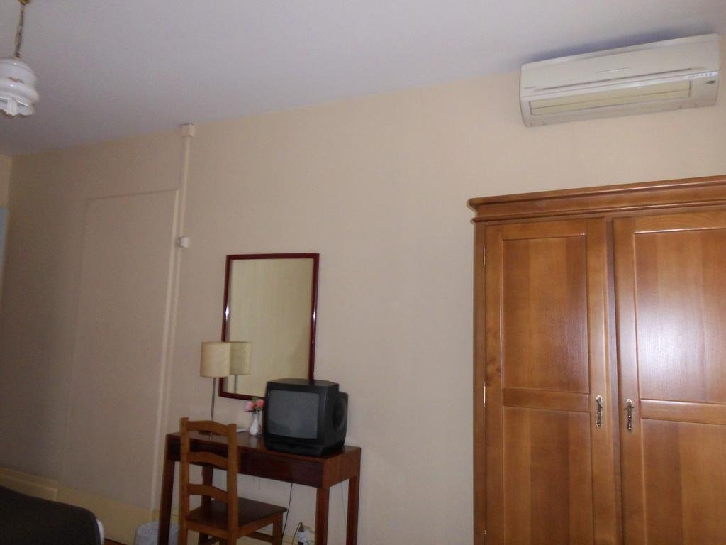 Фото Hotel Larbelo