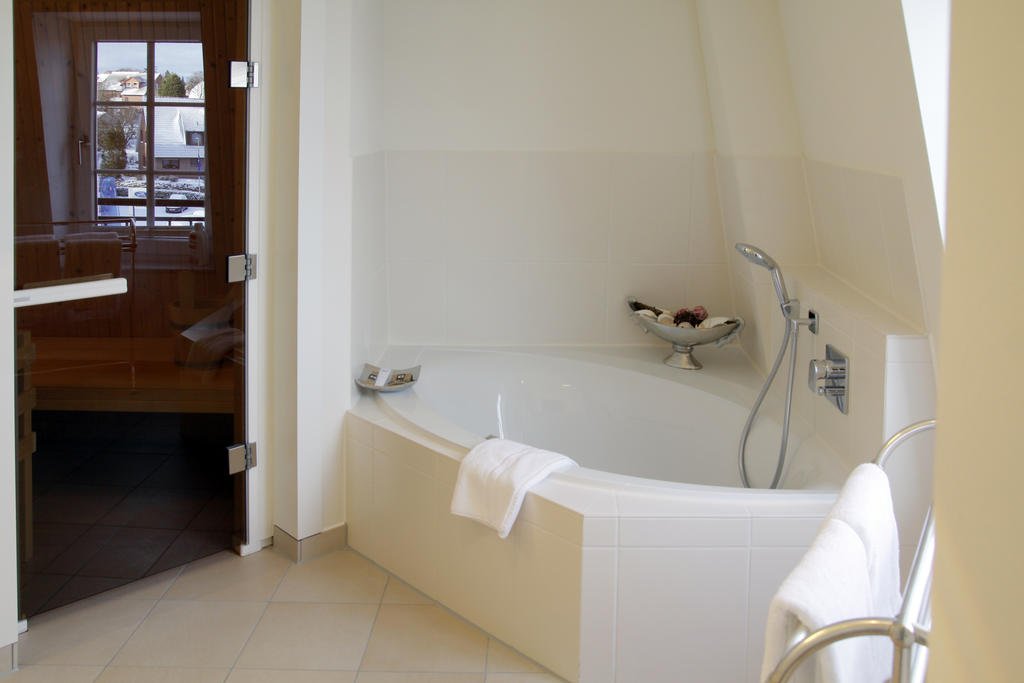 Фото Kino - Hotel Meyer