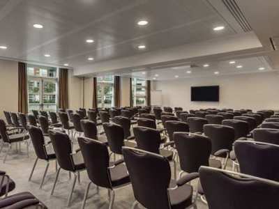 Фото Hilton at St George's Park, Burton Upon Trent