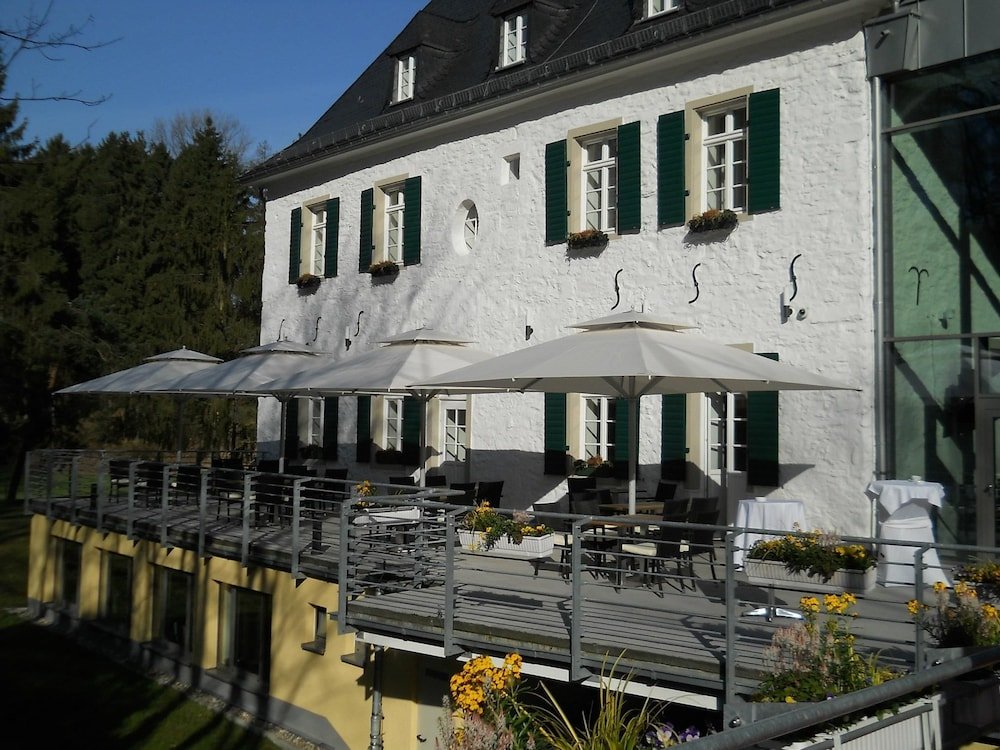 Фото Hotel Gut Landscheid