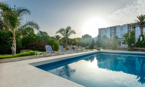 Гостиница Golden Tulip Farah Safi в Сафи