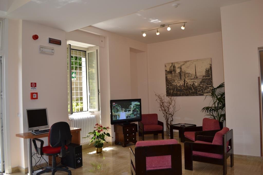 Фото Villa Riari Garden