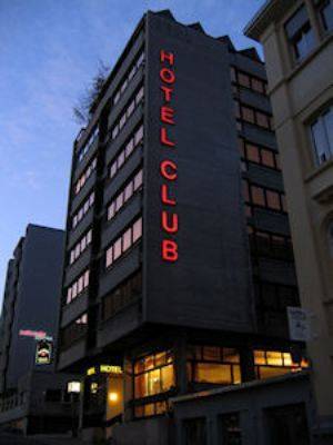 Фото отеля 1