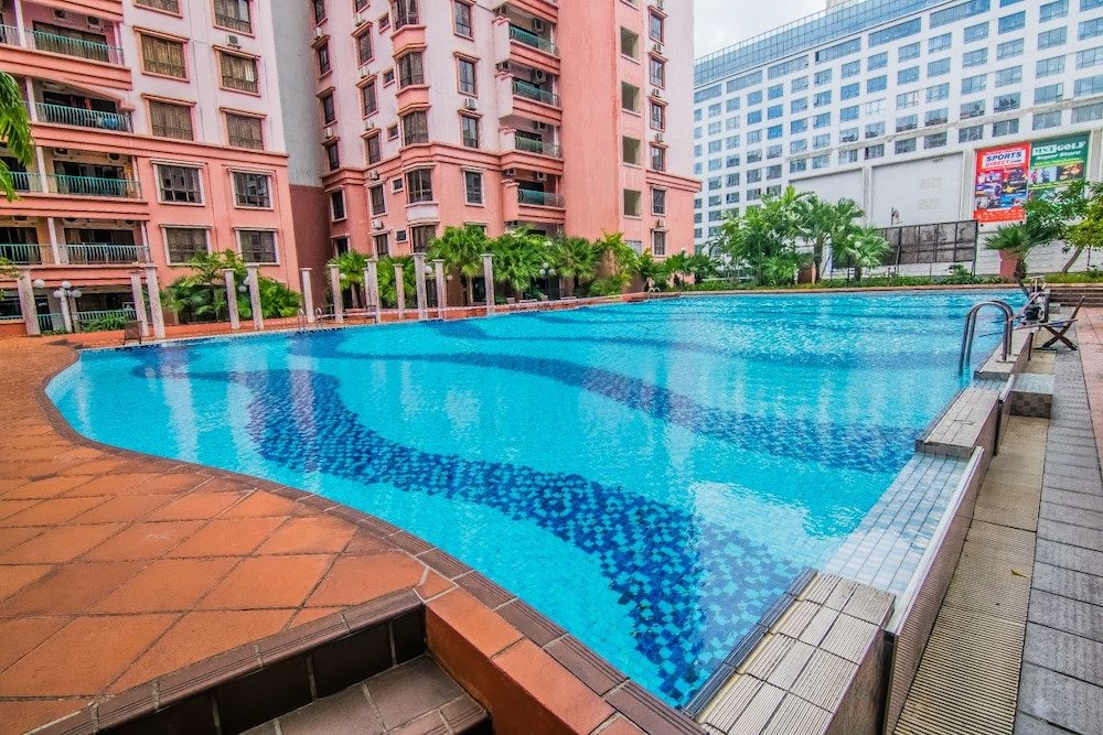 Фото Marina Travellers Suite Marina Court