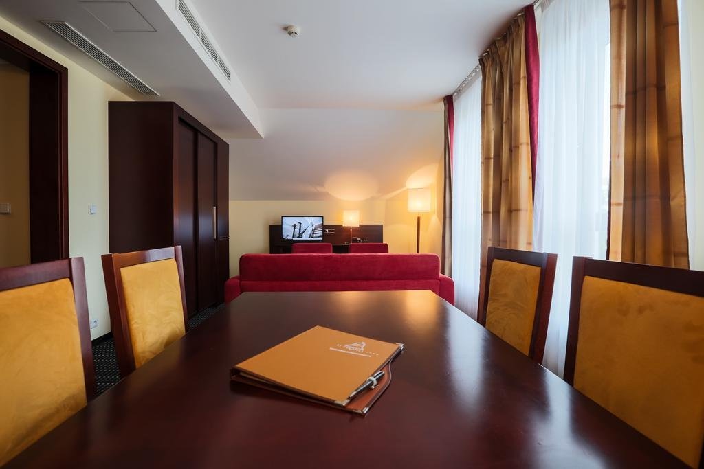 Фото Hotel U Zvonu