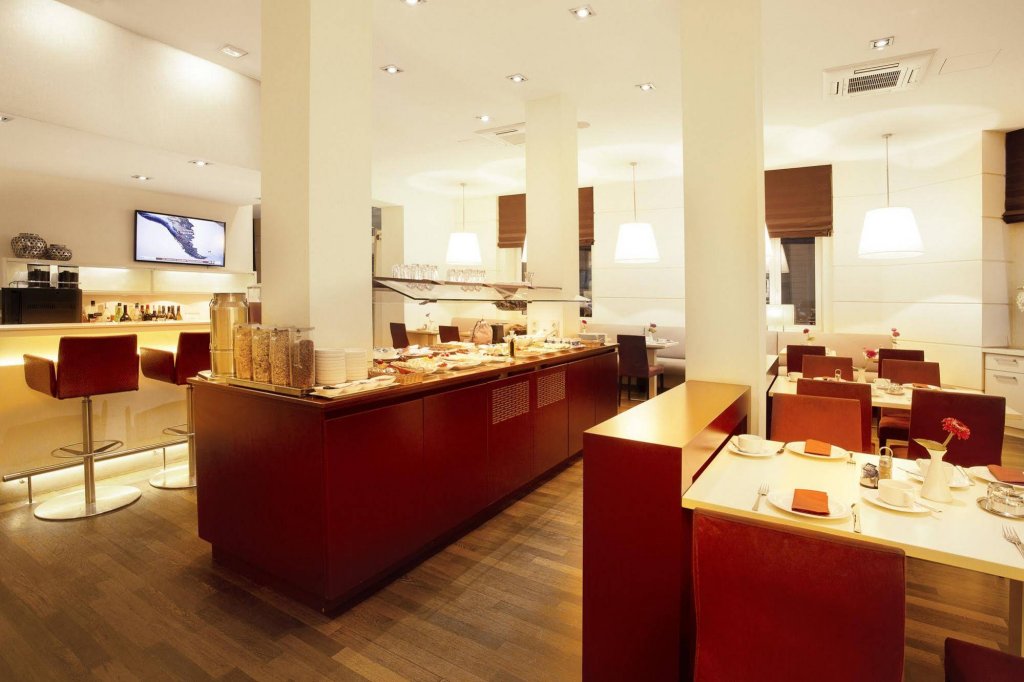 Фото Hotel Hamburger Hof