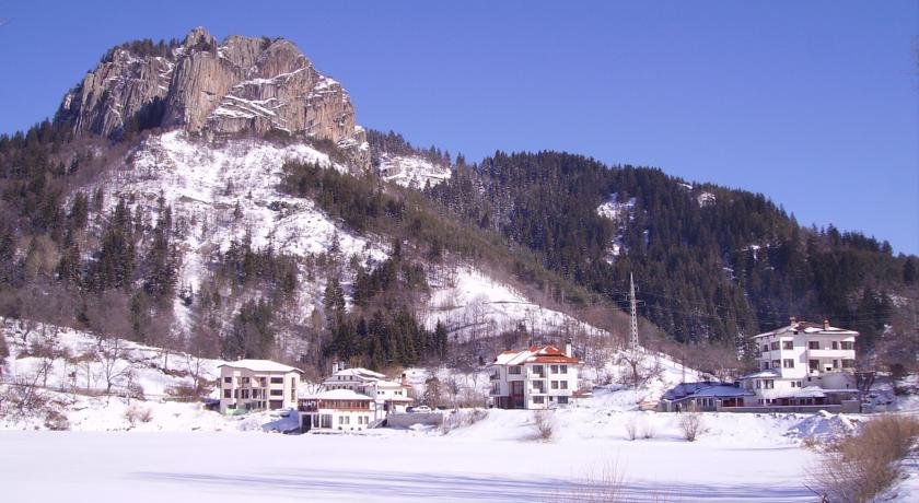 Фото Ribkata Family Hotel