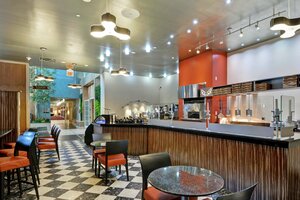 Гостиница Embassy Suites Raleigh-Durham Airport/Brier Creek