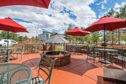 Гостиница Hilton Garden Inn Denver Airport