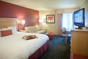 Гостиница Hampton Inn Pensacola-Airport