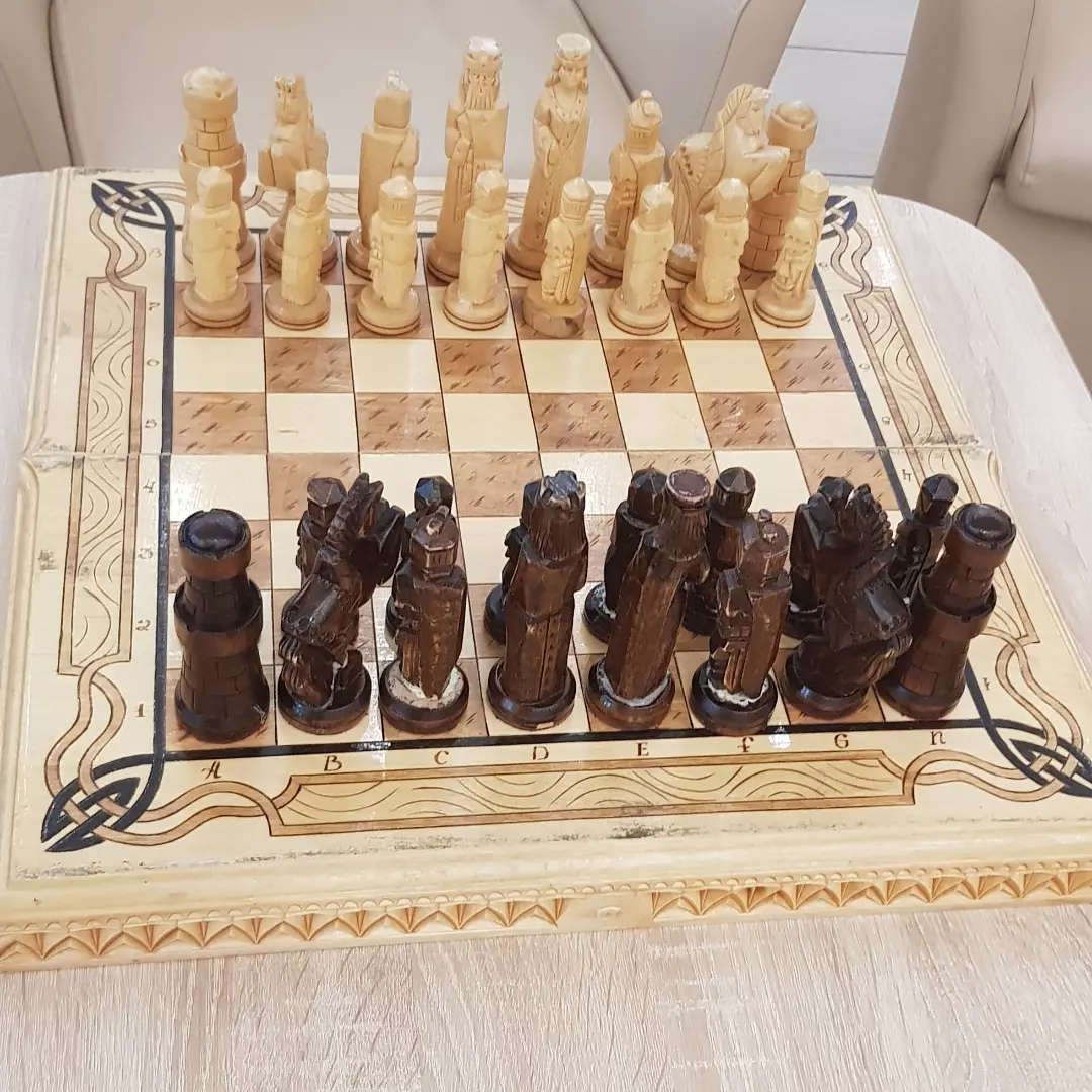 Фото Белый камень