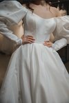 Inwhite (Respublikanskaya ulitsa, 16А), bridal salon