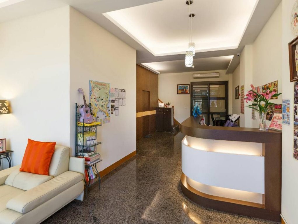 Фото отеля 1