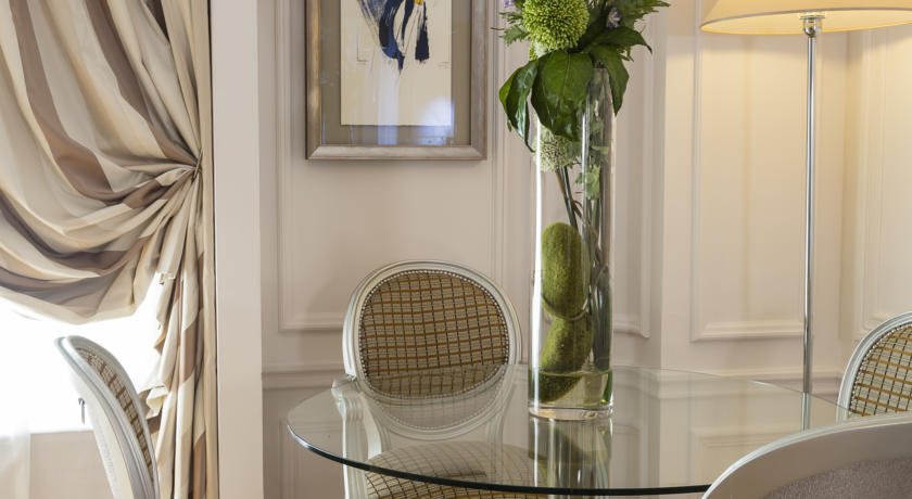 Фото Majestic Apartments Champs Elysées