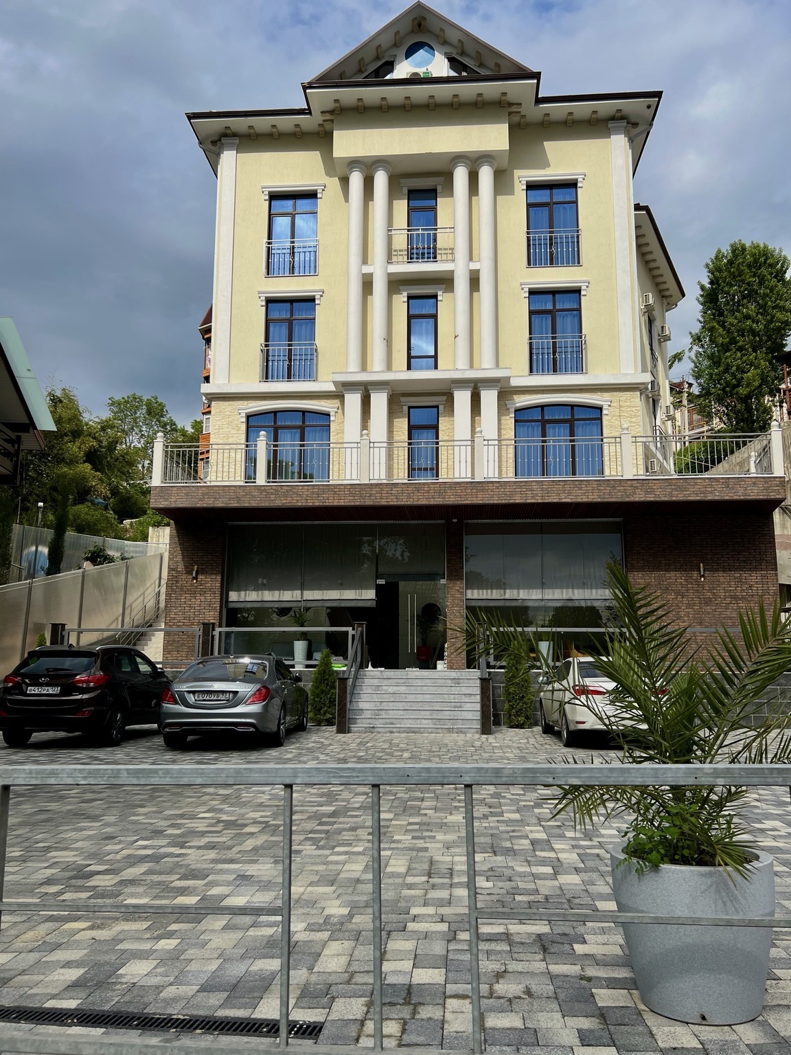 Фото Мариано