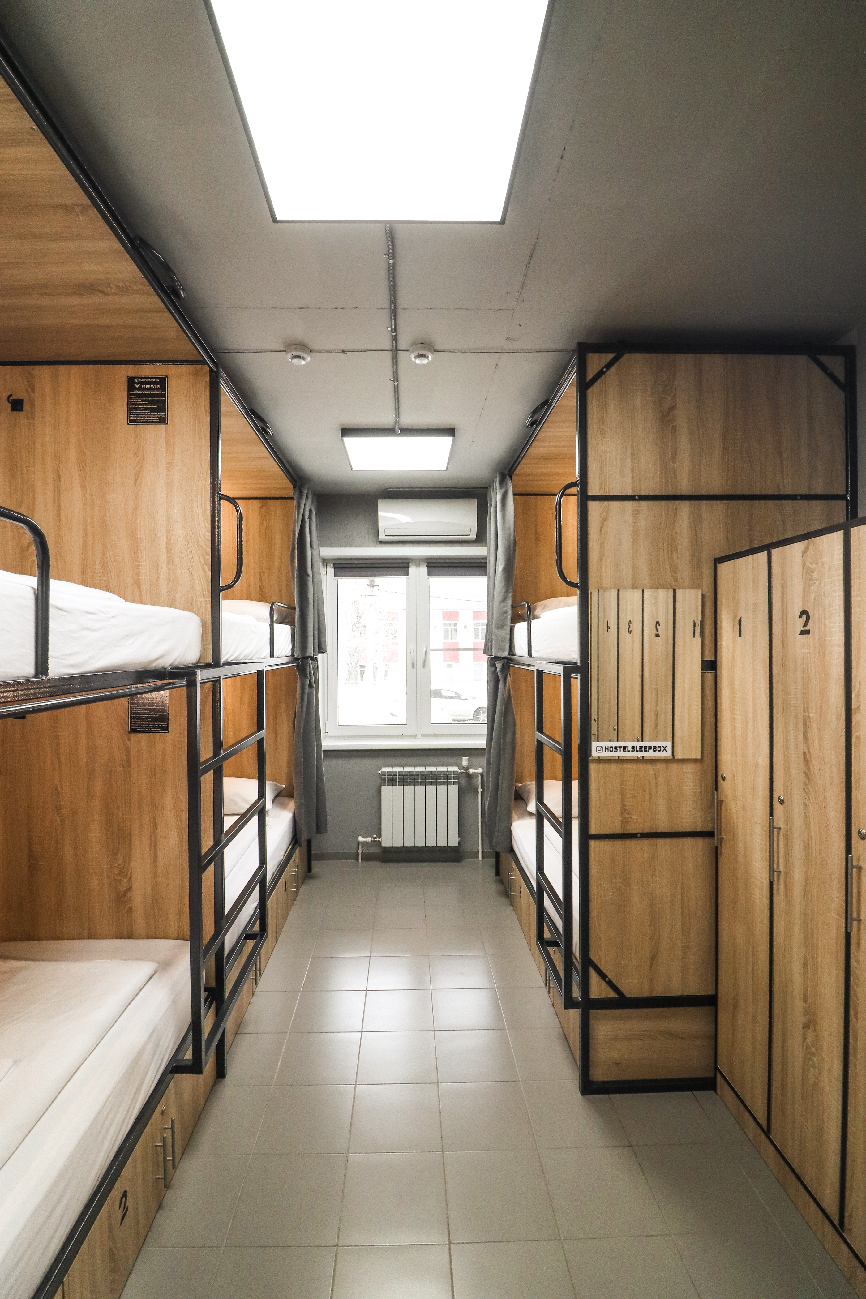 Фото Sleep Box Hostel