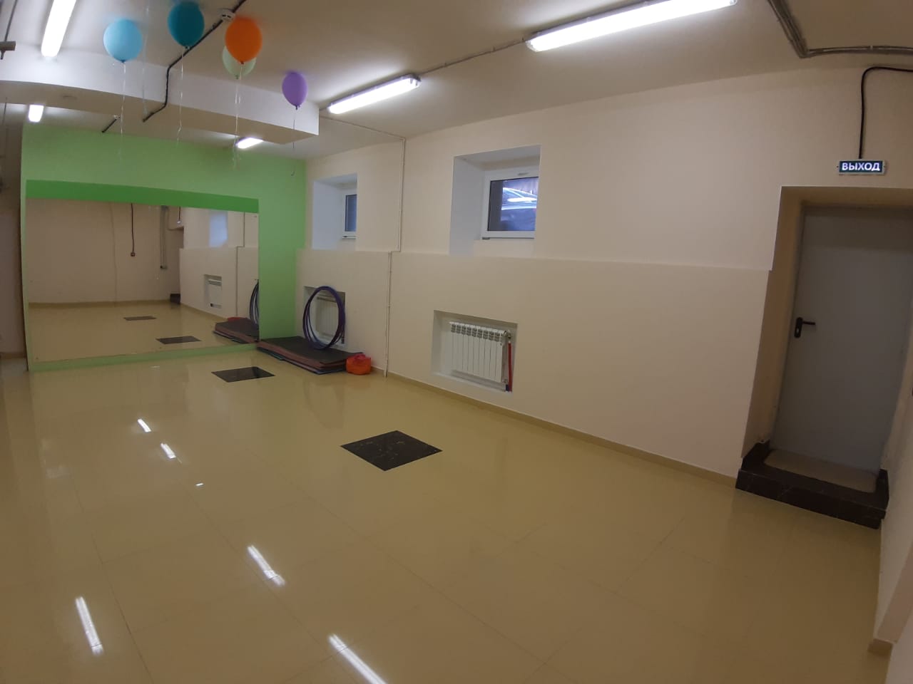 Фото Премьера