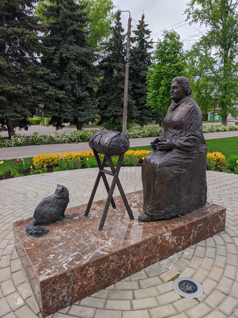 نصب تذكاري، نحت Скульптура Елецкая кружевница ، ، صورة