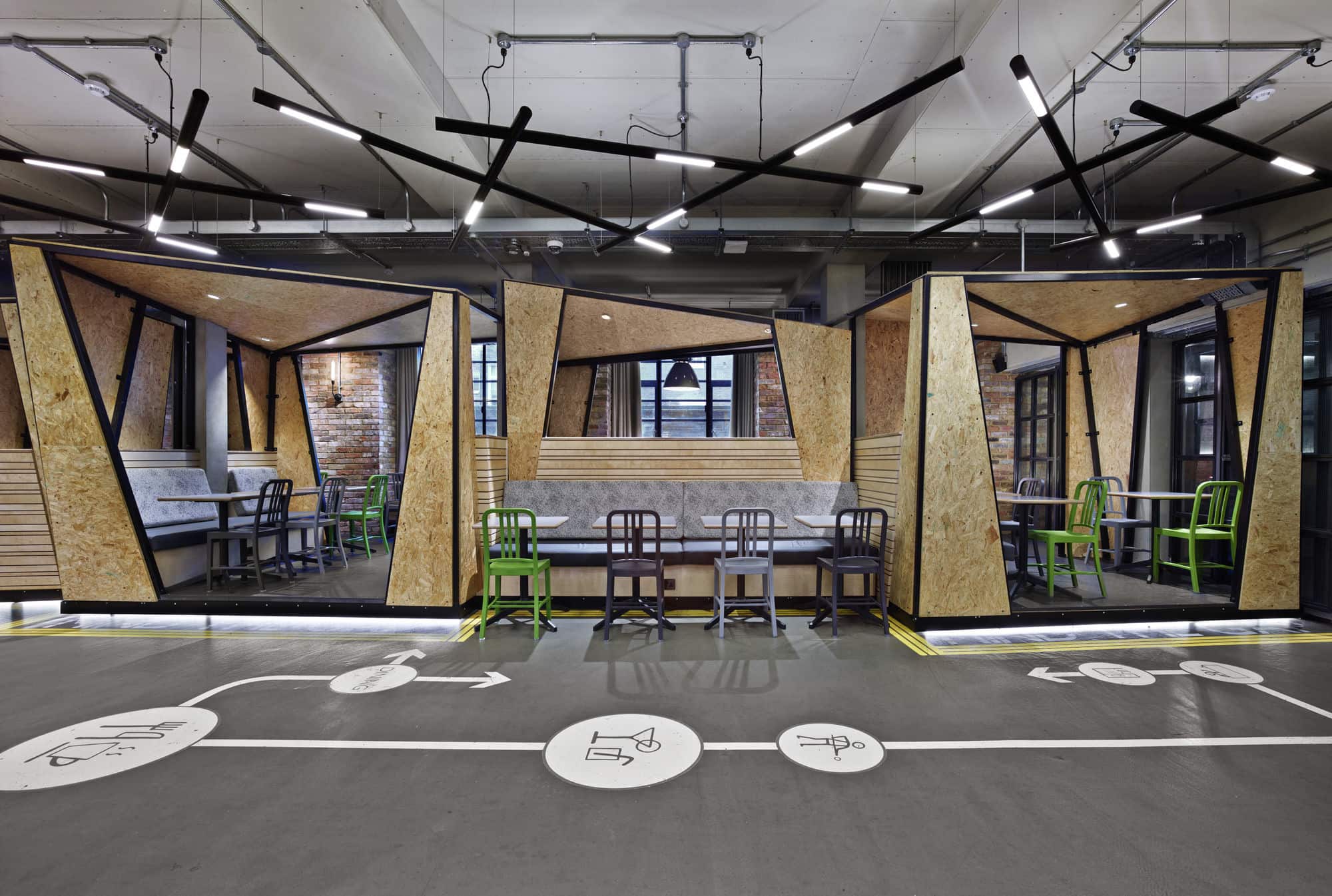 Фото Generator London