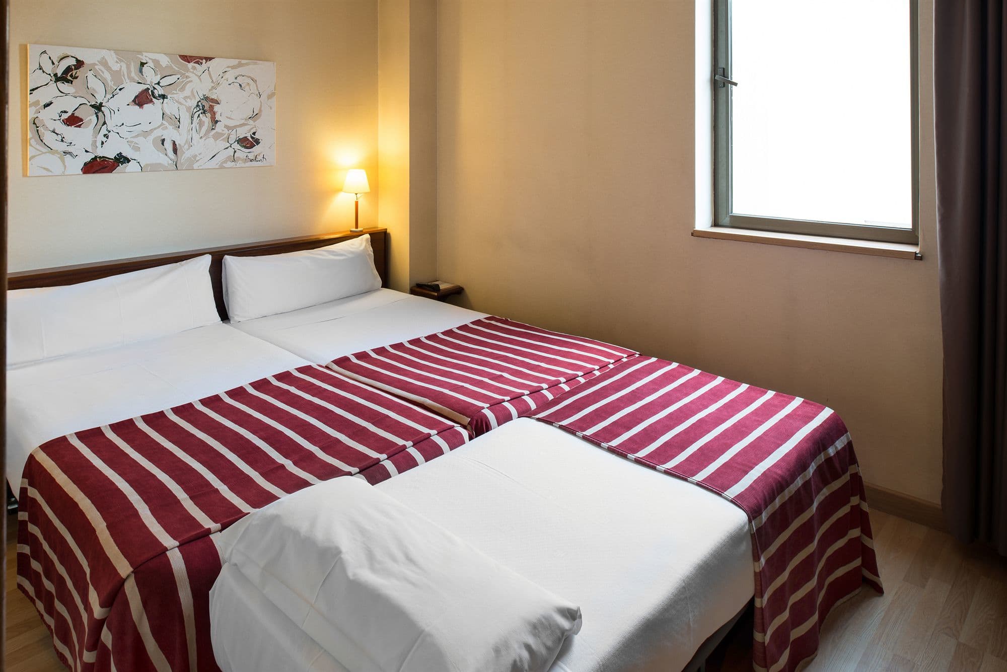 Фото Отель Catalonia Roma