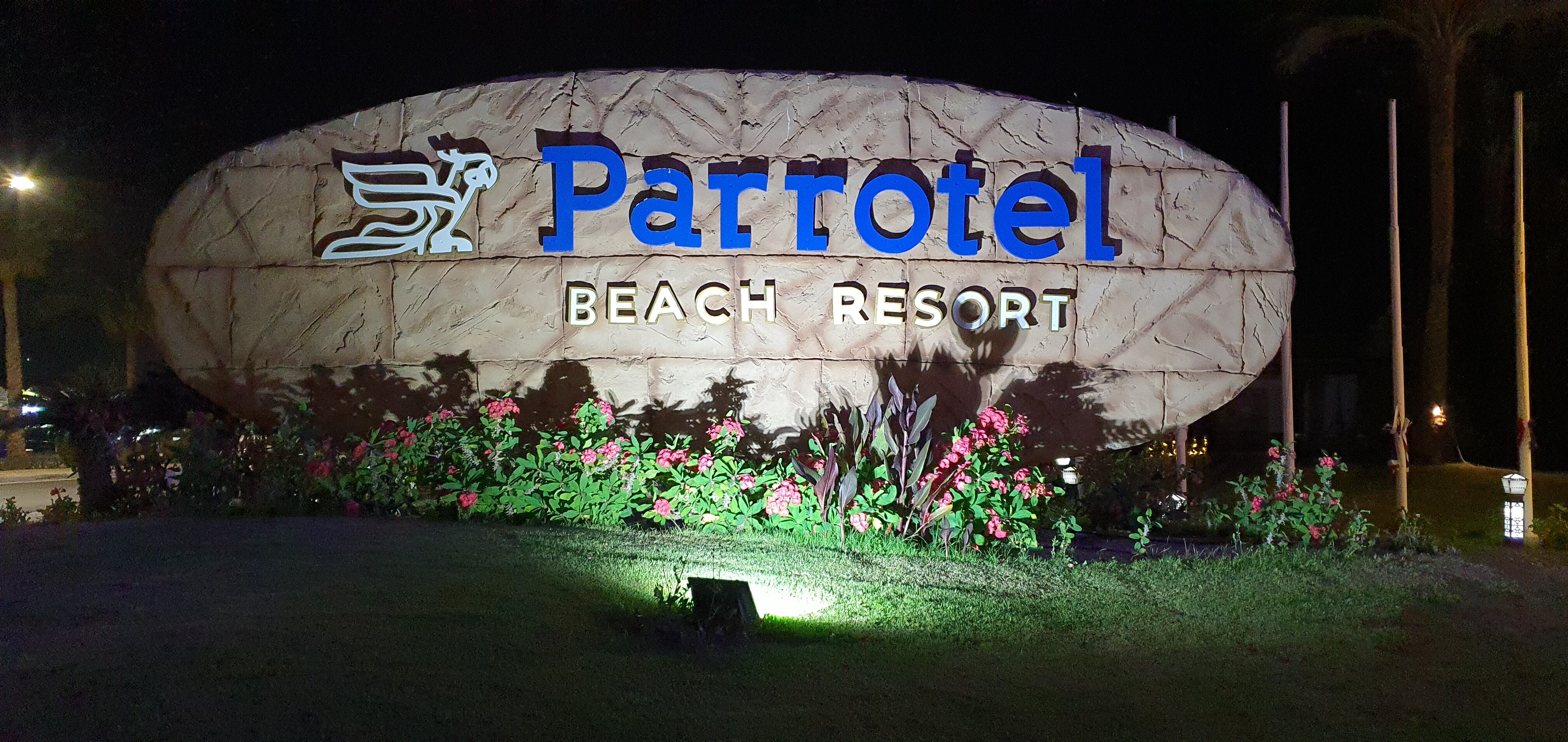Фото Parrotel Beach Resort