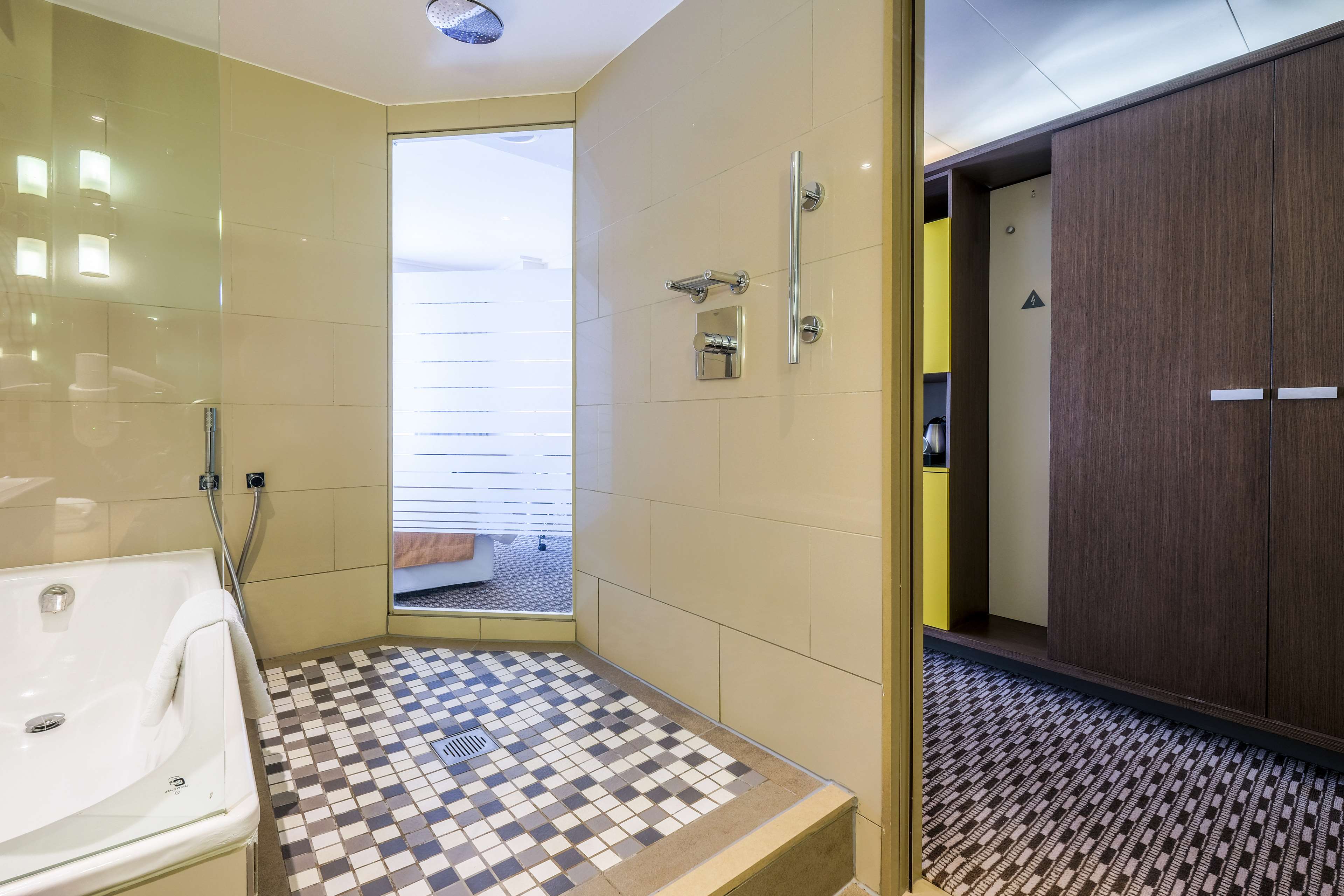 Фото Radisson Blu Gautrain Hotel, Sandton Johannesburg