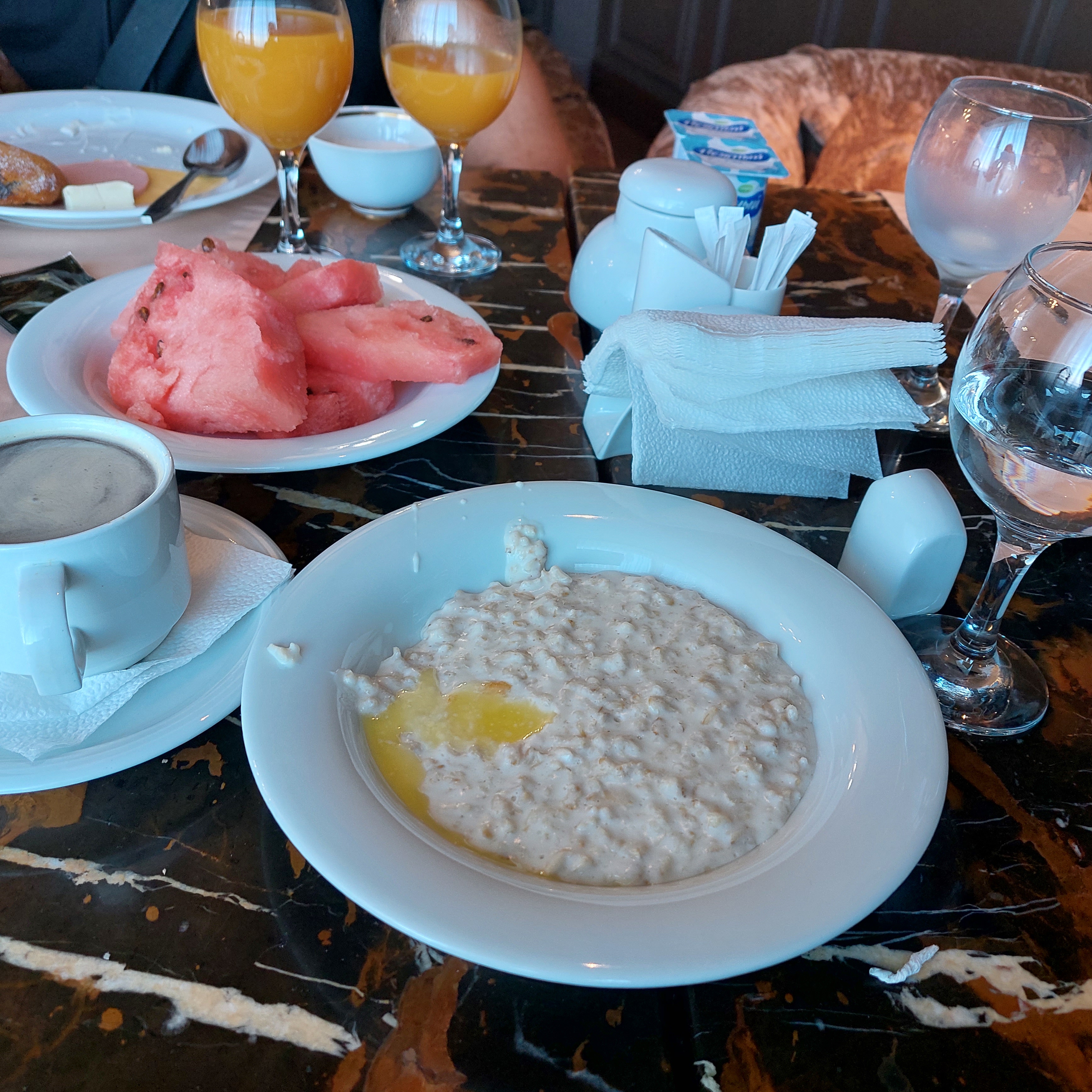 Фото Айнакол