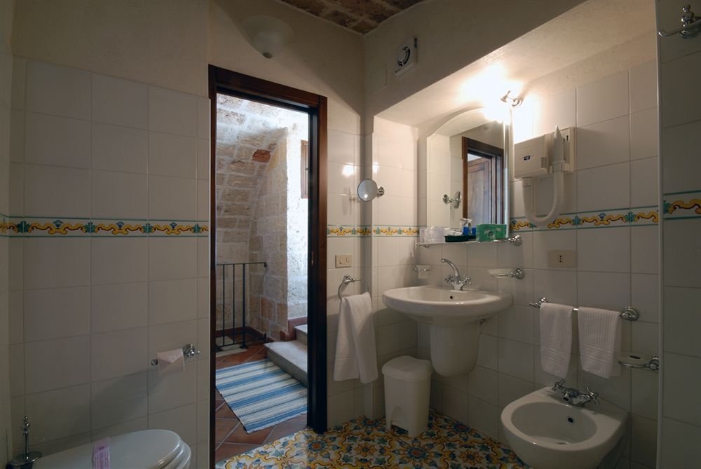 Фото Hotel Grotta Palazzese