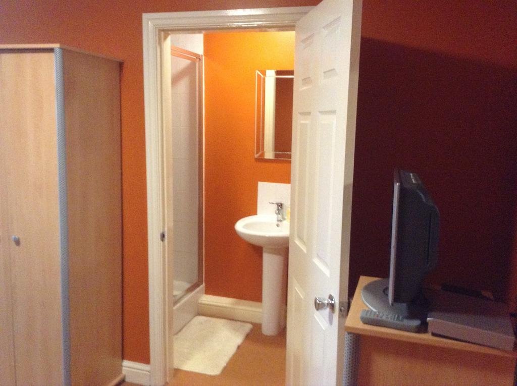 Фото The Black Horse Hotel