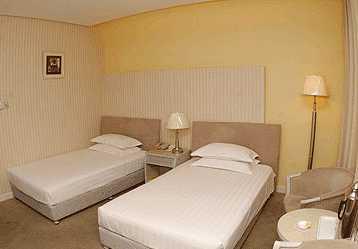 Фото Golden Sun Commercial Hotel