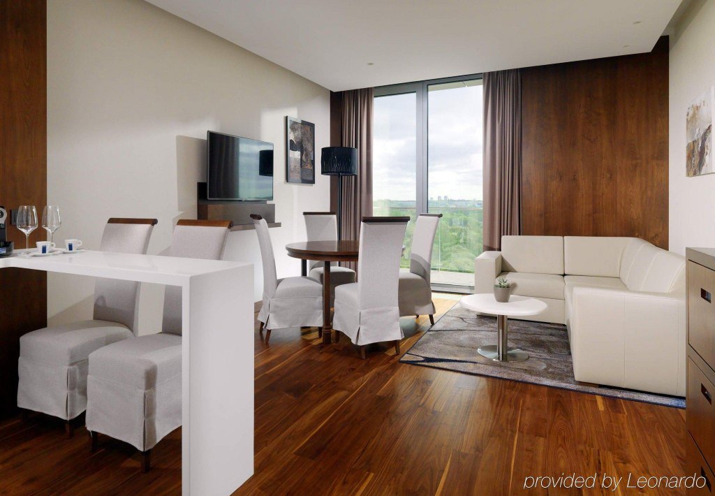 Фото Minsk Marriott Hotel