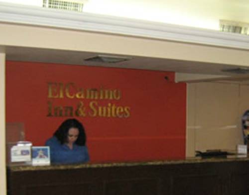 Фото Hotel El Camino Inn & Suites