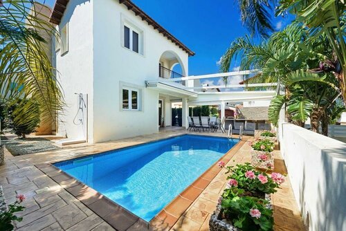 Гостиница Villa Katerina в Айя-Напе