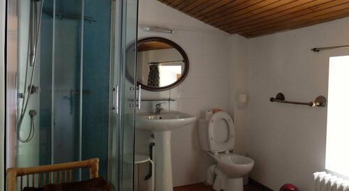 Гостиница Chambres D'hotes De l'Abbaye в Ньоне