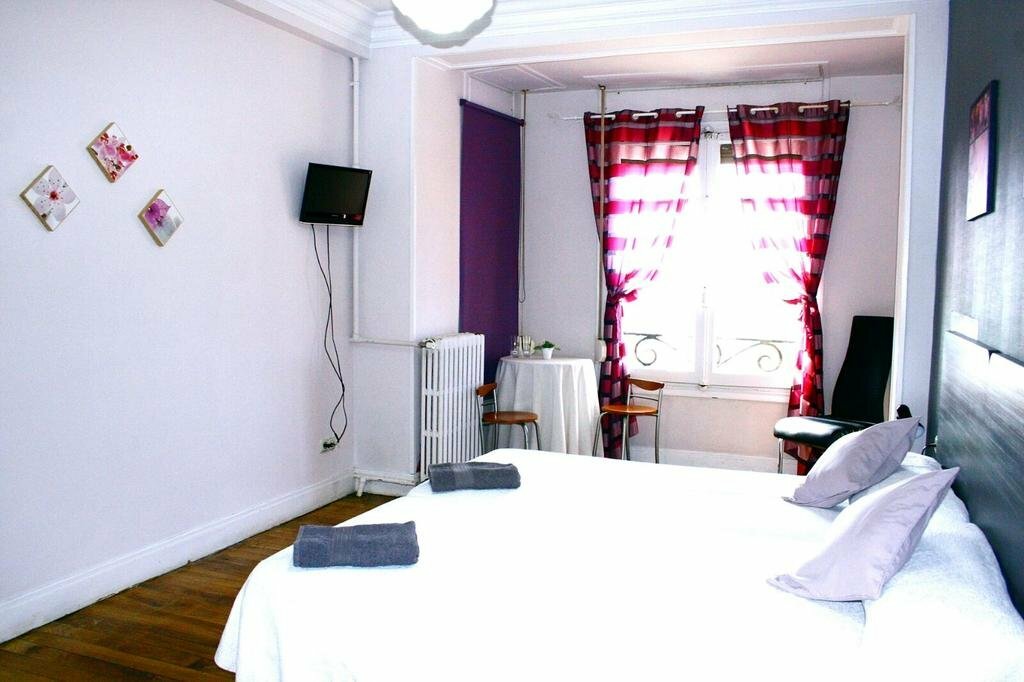 Hotel Pensión Tu Hogar, San Sebastian, photo