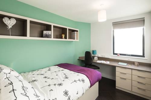 Фото Pure CityStay Twerton Mill