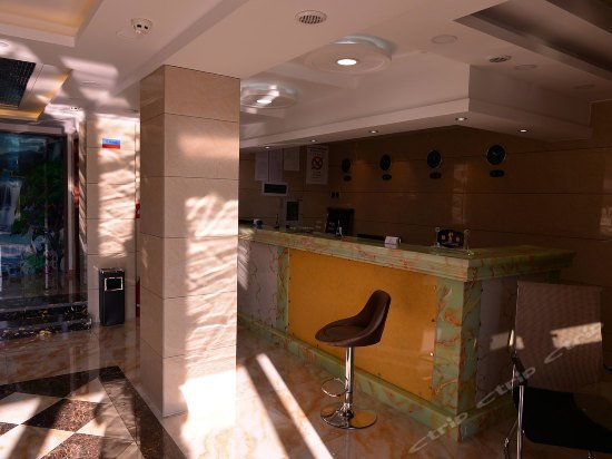 Фото Harbin Xiangshuwan Hotel