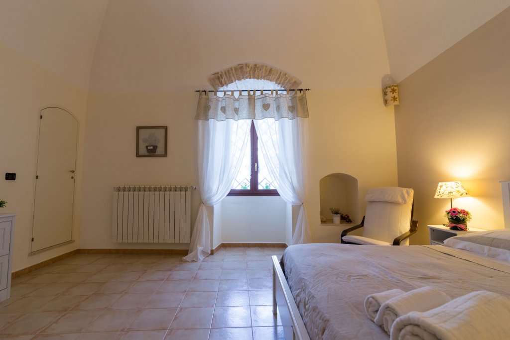 Фото Bed and Breakfast di Maria Chiara