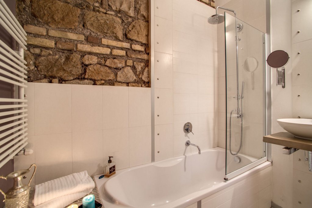 Фото Trastevere Scarlett Dream Suite