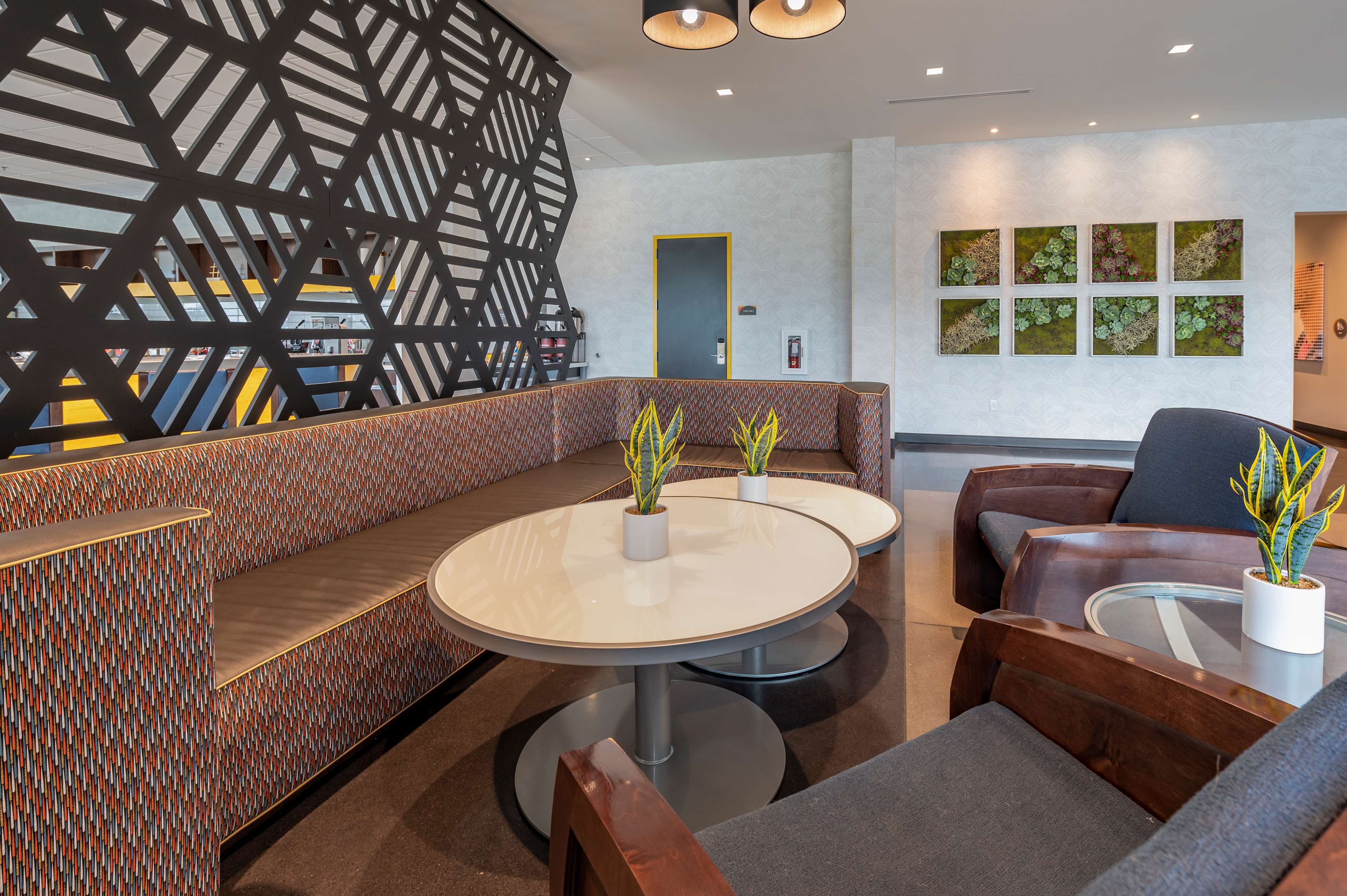 Фото GLō Best Western Lexington