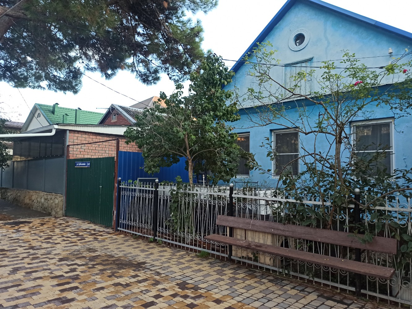 Фото отеля 1