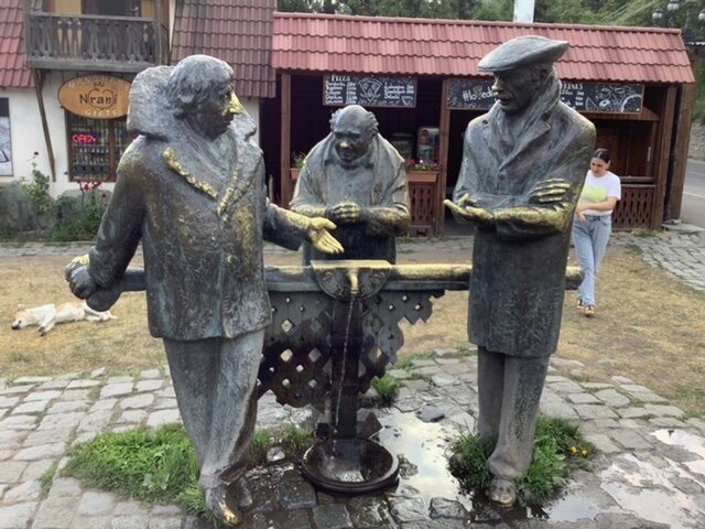 Landmark, attraction Palm alley, Republic of Crimea, photo