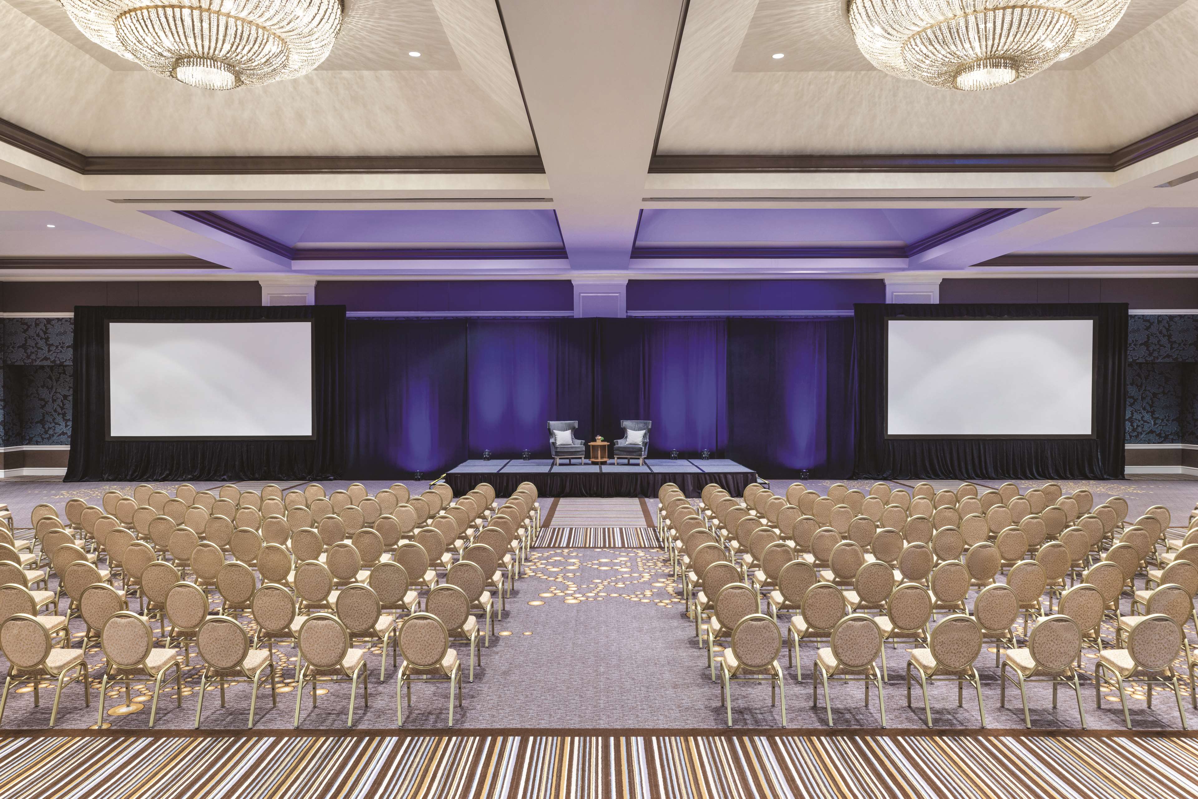 Фото Signia by Hilton San Jose